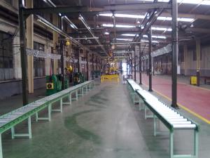 壓鉚機的壓鉚過程